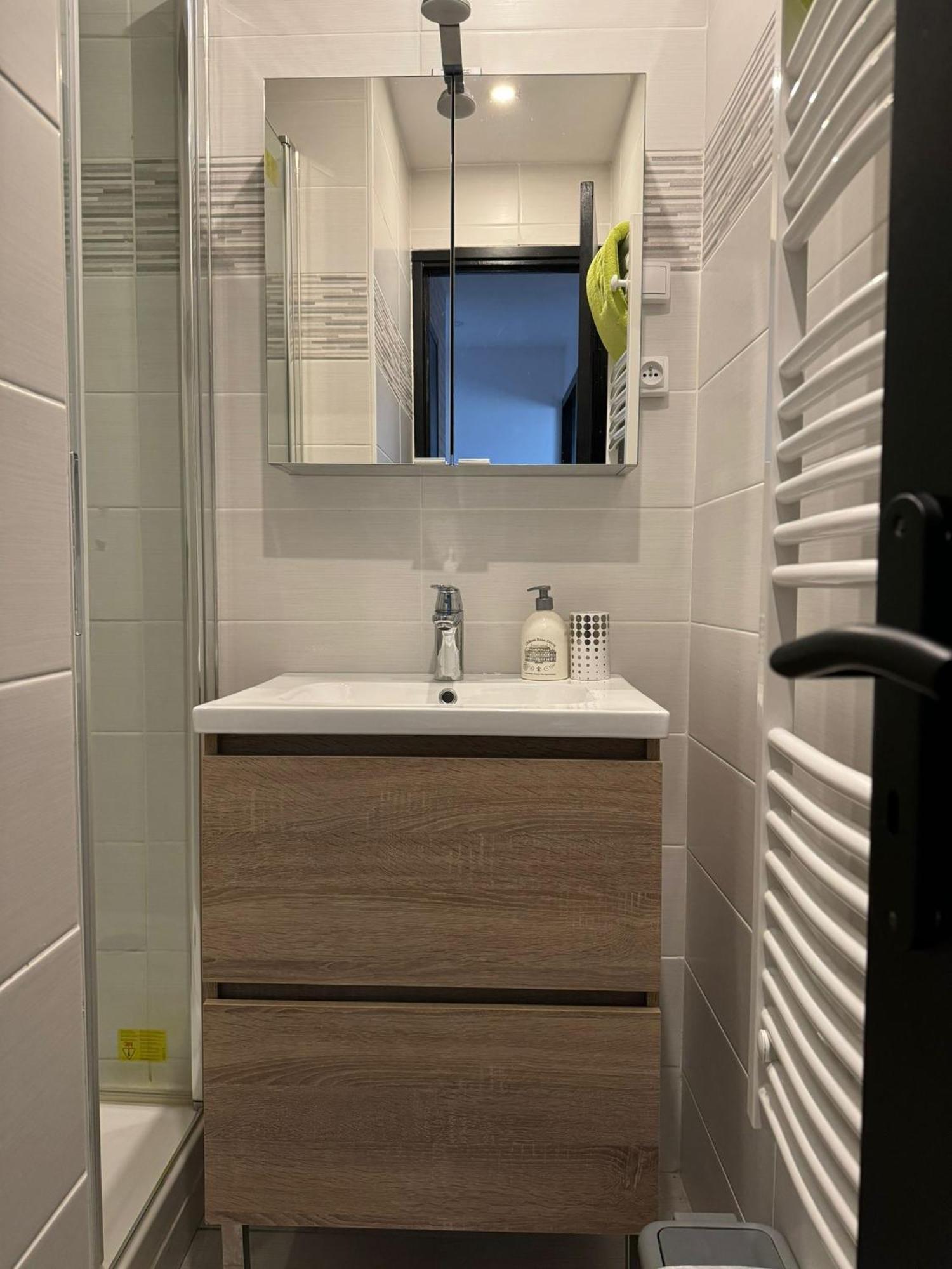 Appartement Proche Grenoble Centre Et Campus Saint-Martin-dʼHères Kültér fotó