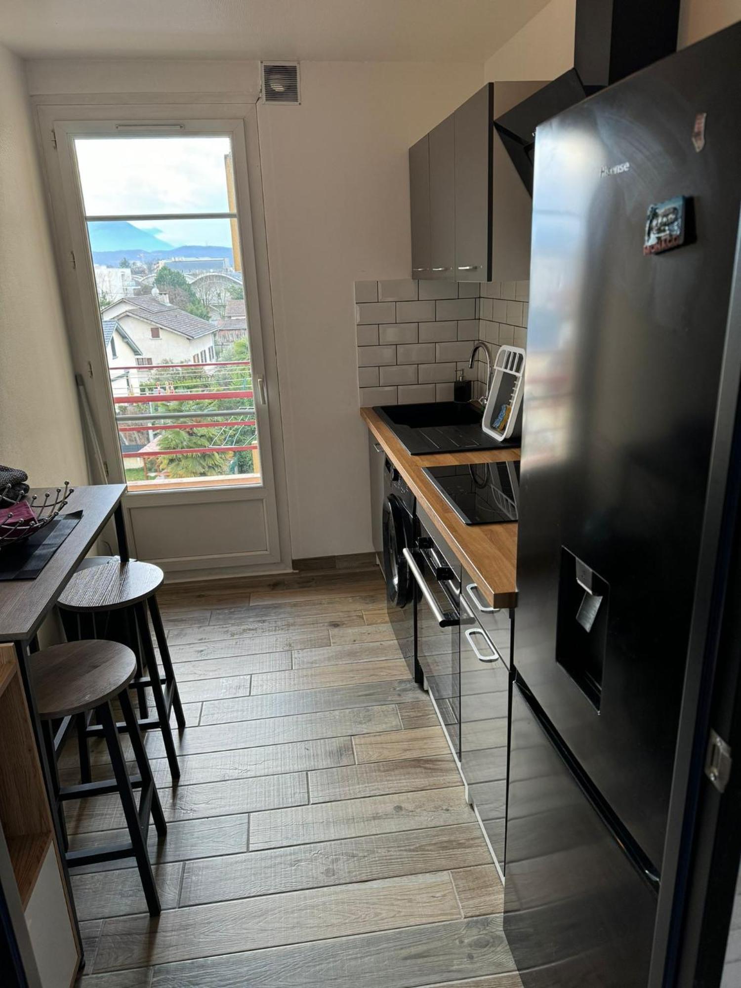 Appartement Proche Grenoble Centre Et Campus Saint-Martin-dʼHères Kültér fotó