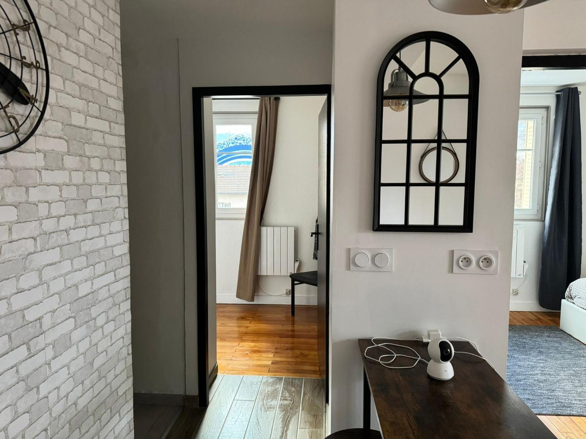 Appartement Proche Grenoble Centre Et Campus Saint-Martin-dʼHères Kültér fotó